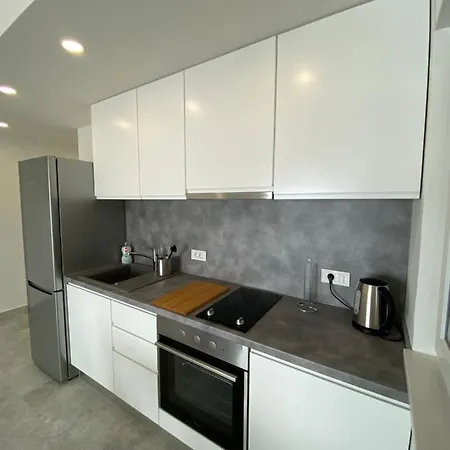 Divine Moments Apartment *