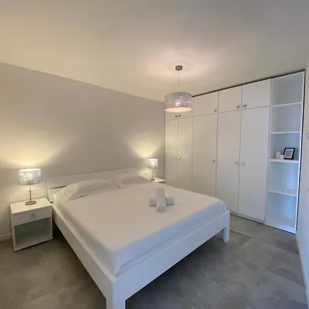 Divine Moments Apartment