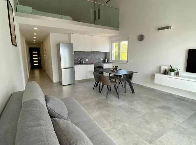 Apartment Divine Moments Pisak